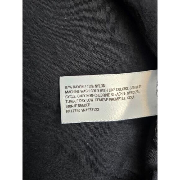 Ava & Viv Black V-Neck Tunic Blouse 2X – Plus Size Careerwear Essential - Picture 5 of 7